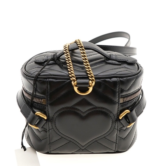 Gucci Marmont Mini Backpack Matelasse Round Black Leather New display picture 1